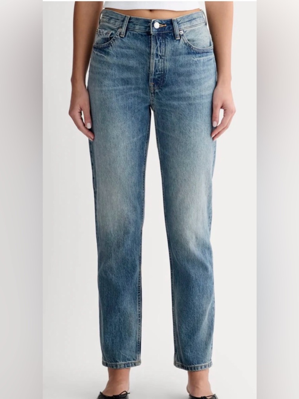 Everlane 90s Curvy Cheeky Jean - Vintage Mid Blue
